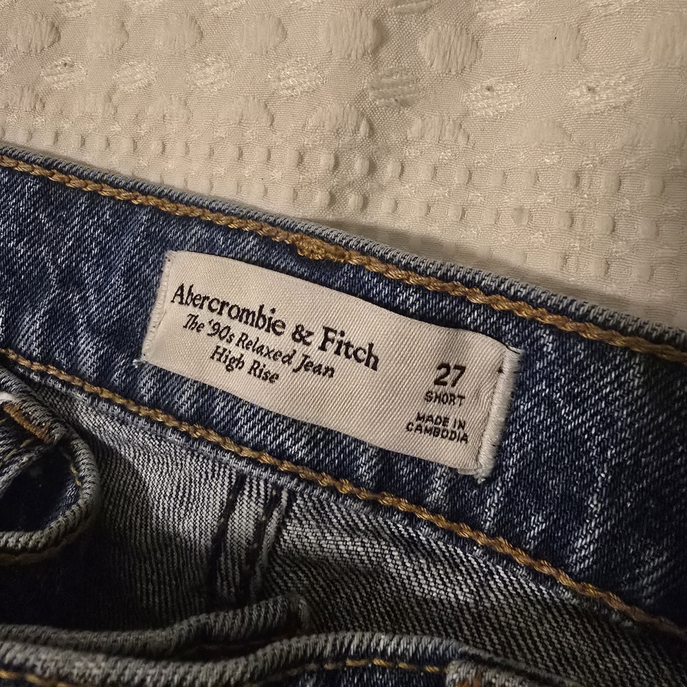 Abercrombie & Fitch 90s Relaxed Blue Jeans